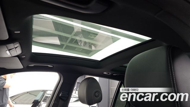 Mercedes-Benz GLC-Class 2020 — photo 25