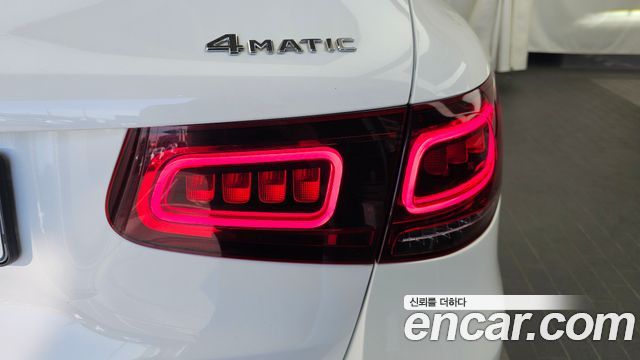 Mercedes-Benz GLC-Class 2020 — photo 9