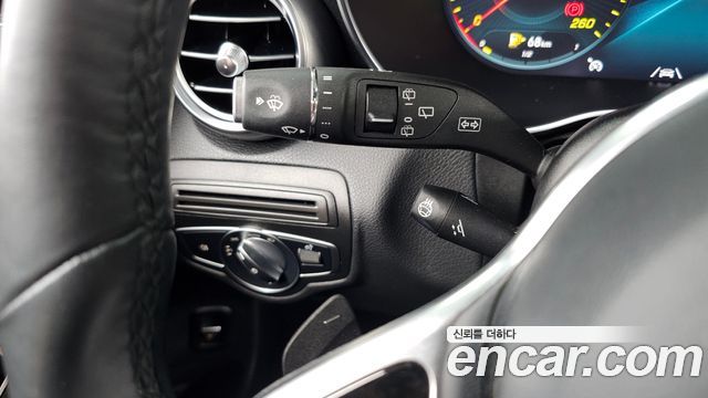 Mercedes-Benz GLC-Class 2020 — photo 29