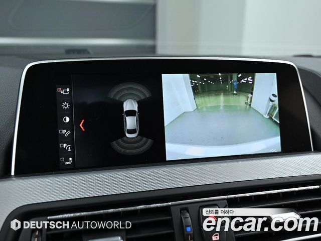 BMW 6-Series 2018 — photo 15