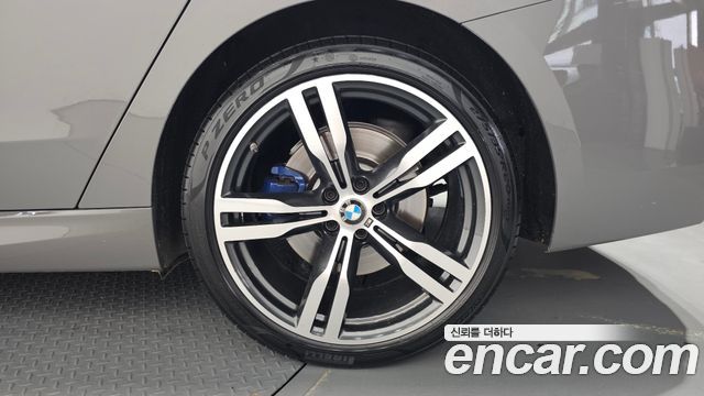 BMW Gran Turismo 2022 — photo 7