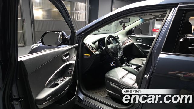 Hyundai Santafe 2016 — photo 10