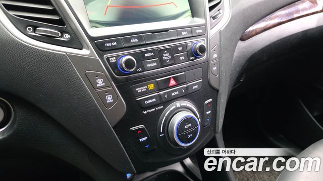 Hyundai Santafe 2016 — photo 16