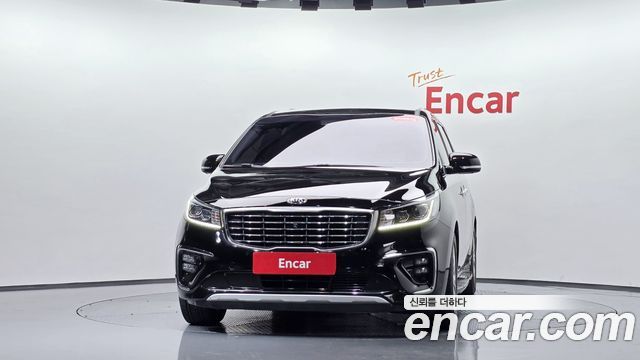 Kia Canival 2020 — photo 3