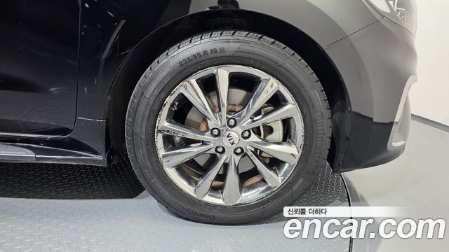 Kia Canival 2020 — photo 7