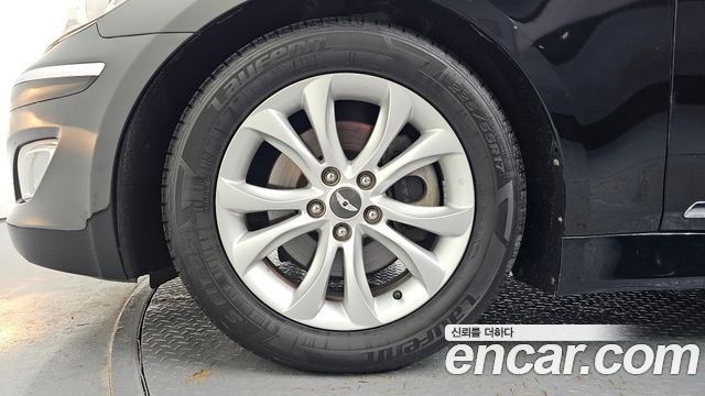 Hyundai Genesis 2014 — photo 5