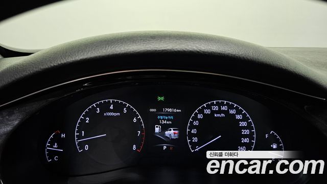 Hyundai Genesis 2014 — photo 8