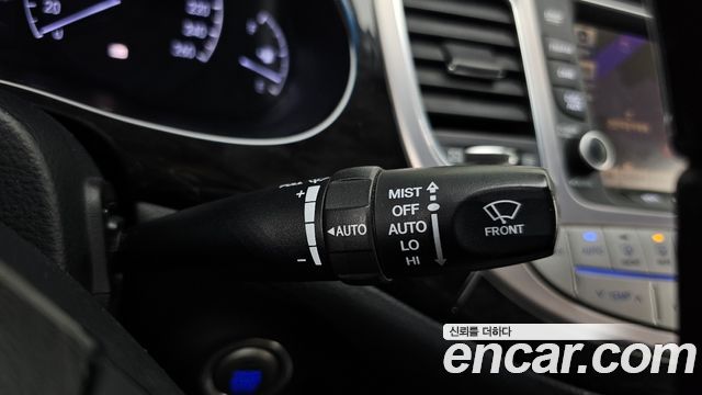 Hyundai Genesis 2014 — photo 16