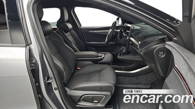 Renault Korea Scenic 2026 — photo 17