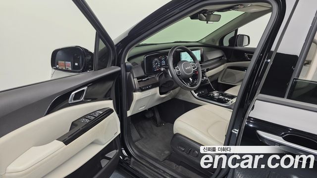 Kia Canival 2022 — photo 10