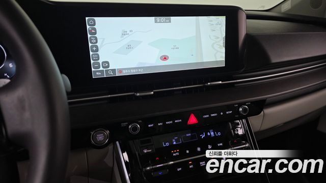 Kia Canival 2022 — photo 12