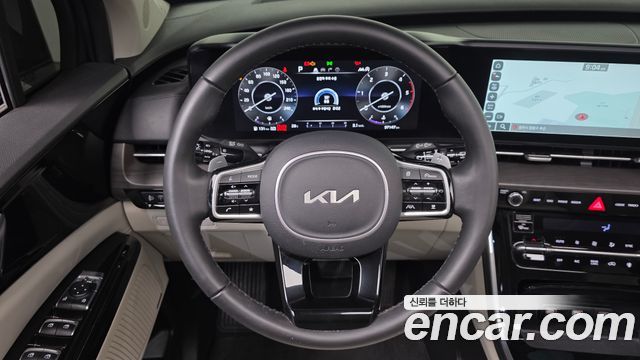 Kia Canival 2022 — photo 13