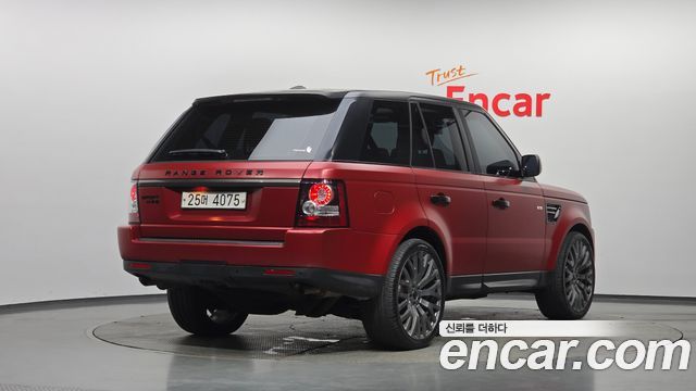 Land Rover Range Rover Sport 2013 — photo 2