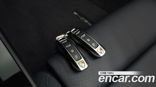 Porsche 911 2026 — photo 18