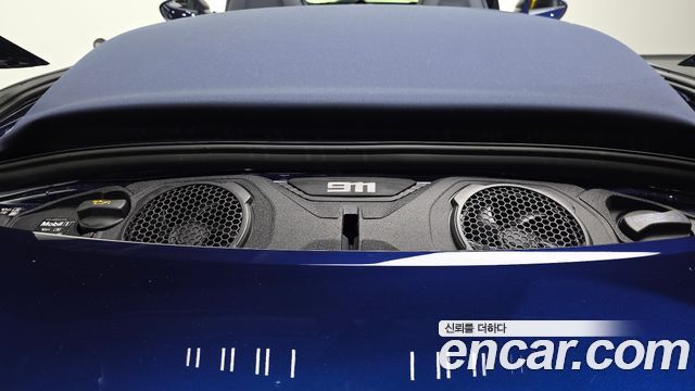 Porsche 911 2026 — photo 20