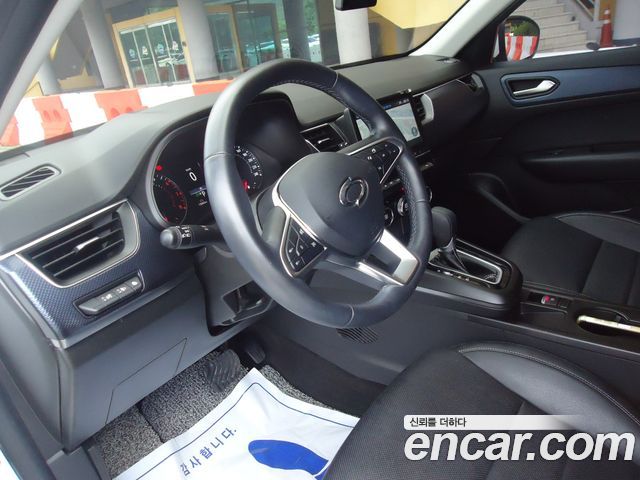 Renault Korea XM3 2023 — photo 9
