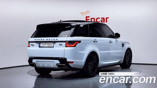 Land Rover Range Rover Sport 2019 — photo 2