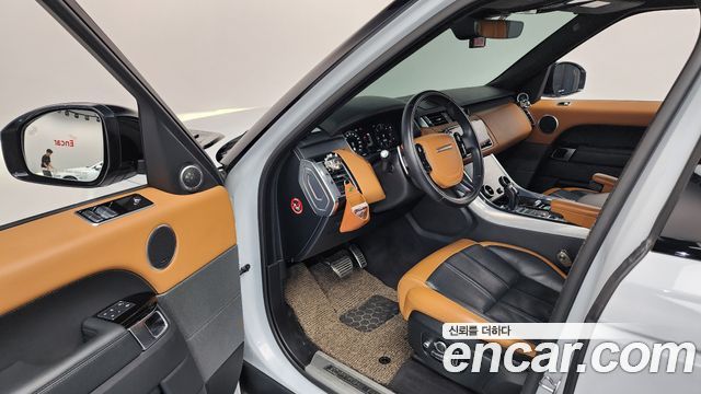 Land Rover Range Rover Sport 2019 — photo 10
