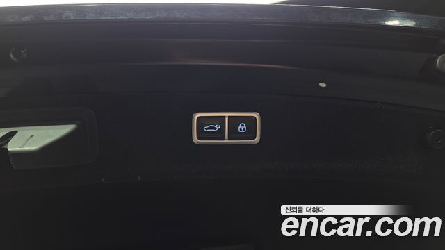 Genesis G80 2021 — photo 23