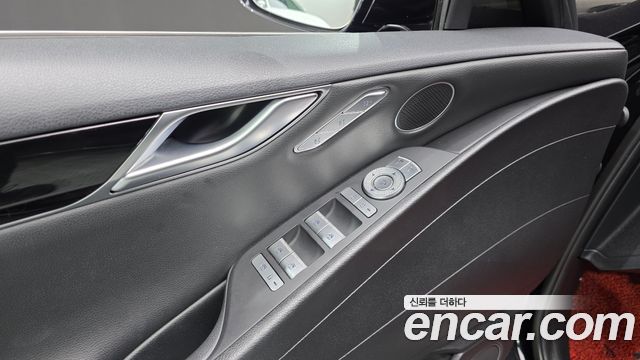 Genesis G80 2021 — photo 28