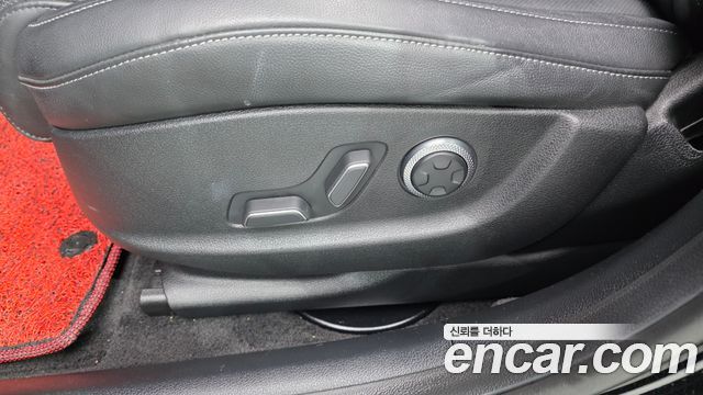 Genesis G80 2021 — photo 35
