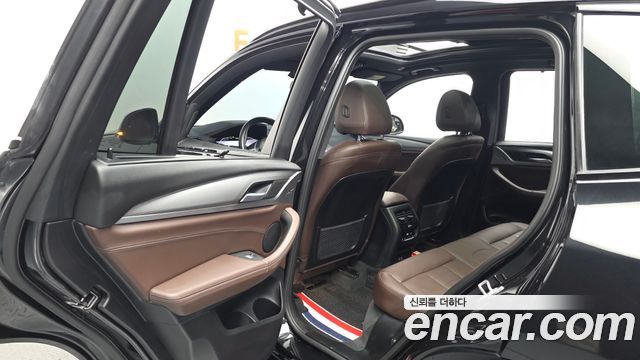 BMW X3 2021 — photo 16