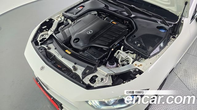 Mercedes-Benz CLS-Class 2021 — photo 6