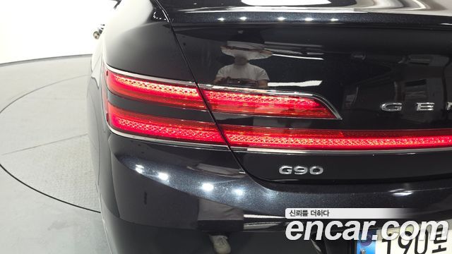 Genesis G90 2020 — photo 9