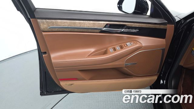 Genesis G90 2020 — photo 14