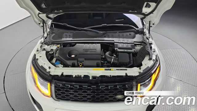 Land Rover Range Rover Evoque 2018 — photo 6