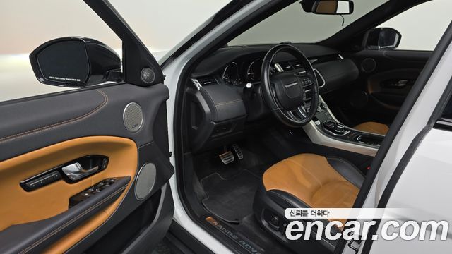 Land Rover Range Rover Evoque 2018 — photo 13