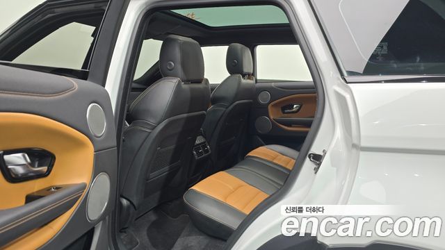 Land Rover Range Rover Evoque 2018 — photo 17