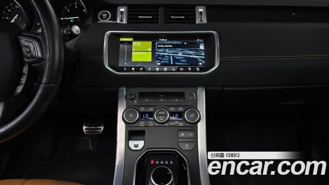 Land Rover Range Rover Evoque 2018 — photo 19