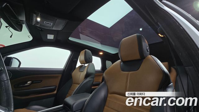 Land Rover Range Rover Evoque 2018 — photo 25