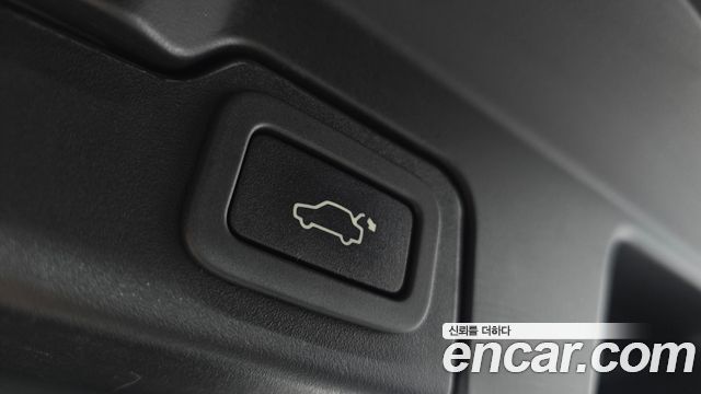 Land Rover Range Rover Evoque 2018 — photo 26