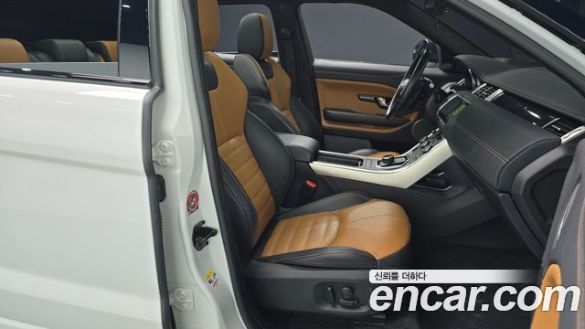 Land Rover Range Rover Evoque 2018 — photo 16