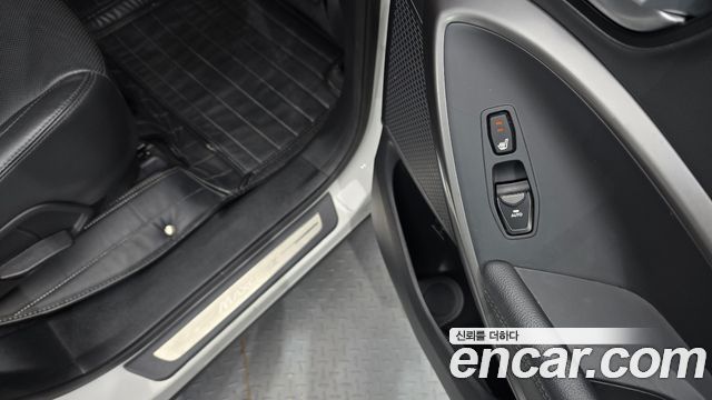 Hyundai Maxcruz 2017 — photo 30