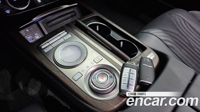 Genesis G80 2022 — photo 12