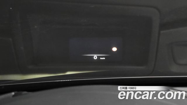 Genesis G80 2022 — photo 20