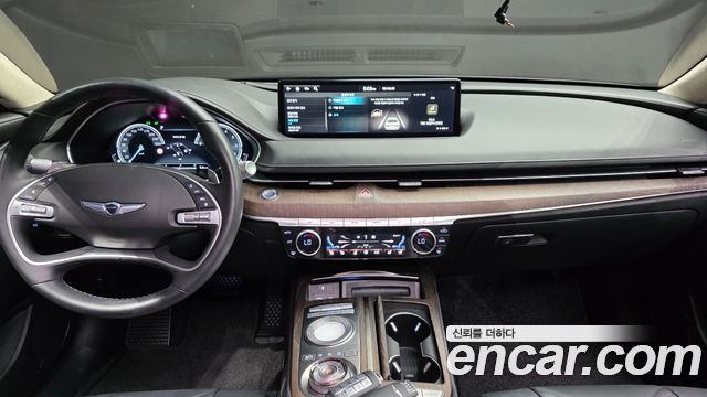 Genesis G80 2022 — photo 33