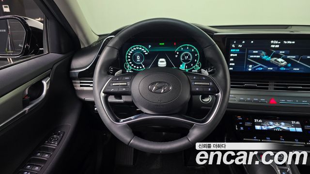 Hyundai Grandeur 2023 — photo 13