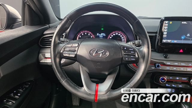 Hyundai Veloster 2018 — photo 15