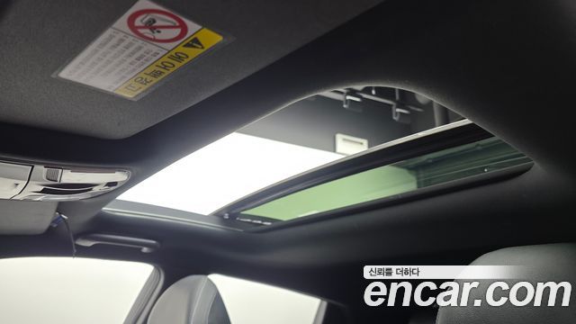 Hyundai Veloster 2018 — photo 19