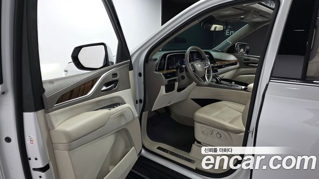 Cadillac Escalade 2021 — photo 10