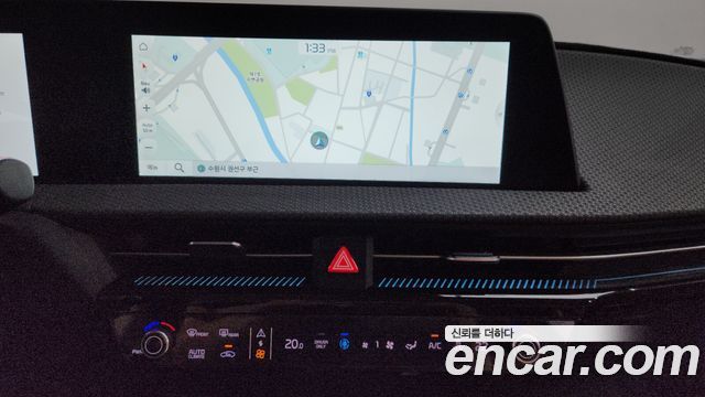 Kia EV6 2022 — photo 13