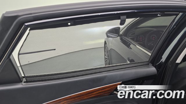 Kia K7 2016 — photo 18