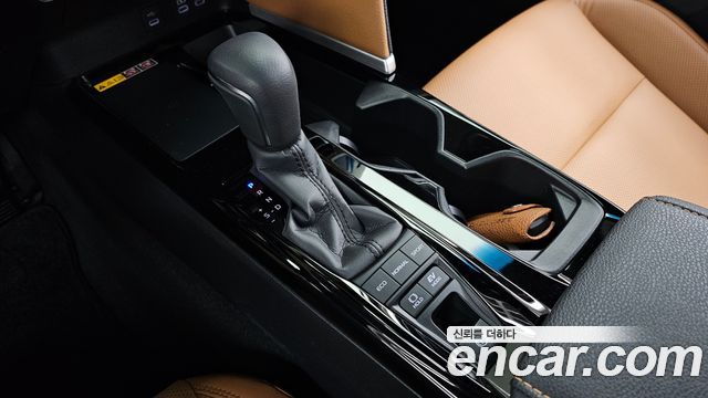 Toyota Camry 2025 — photo 12