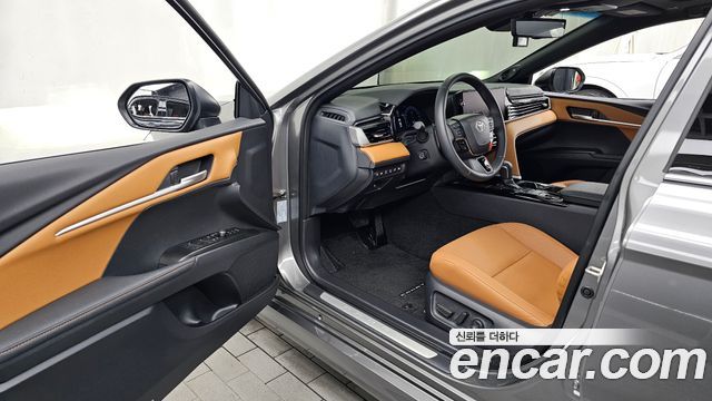 Toyota Camry 2025 — photo 13