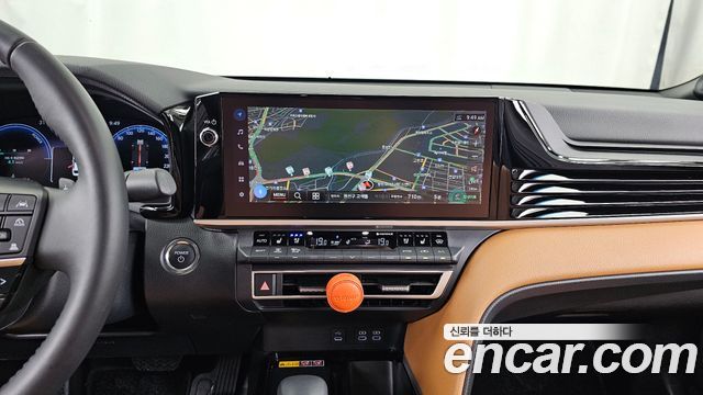 Toyota Camry 2025 — photo 20
