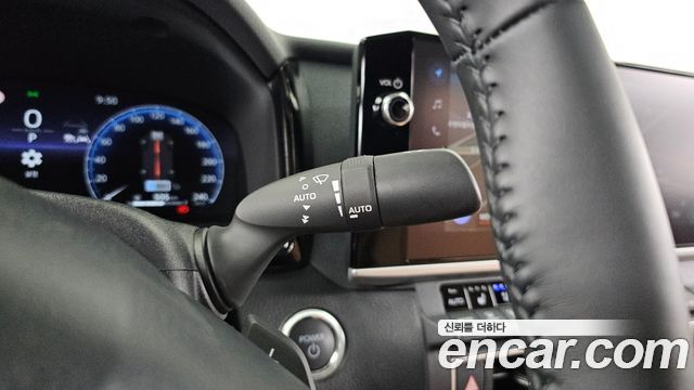 Toyota Camry 2025 — photo 29